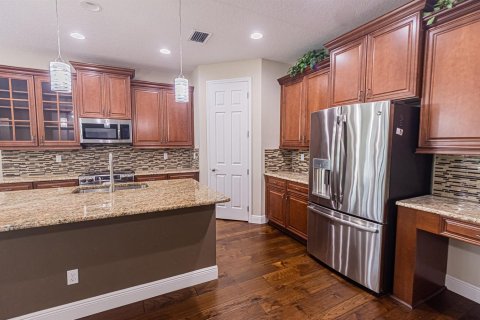 Casa en venta en Port St. Lucie, Florida, 2 dormitorios, 186.92 m2 № 2078148 - foto 6