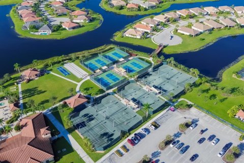 Casa en venta en Port St. Lucie, Florida, 2 dormitorios, 186.92 m2 № 2078148 - foto 27