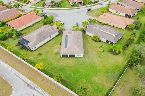Casa en venta en Port St. Lucie, Florida, 2 dormitorios, 186.92 m2 № 2078148 - foto 24