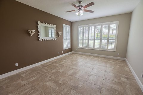 Casa en venta en Port St. Lucie, Florida, 2 dormitorios, 186.92 m2 № 2078148 - foto 8