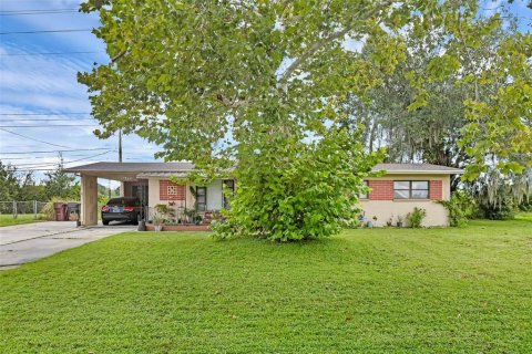 Villa ou maison à vendre à Orlando, Floride: 3 chambres, 125.6 m2 № 1880965 - photo 1