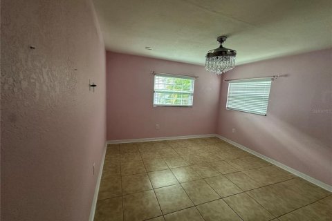House in Sarasota, Florida 3 bedrooms, 162.58 sq.m. № 1903375 - photo 14