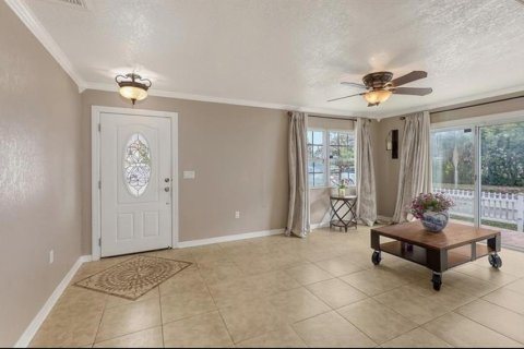 House in Sarasota, Florida 3 bedrooms, 162.58 sq.m. № 1903375 - photo 22