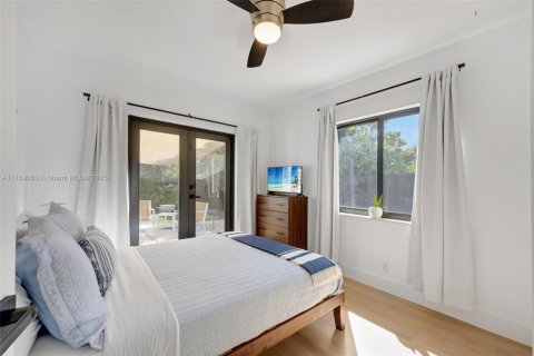 Casa en venta en Fort Lauderdale, Florida, 3 dormitorios, 135.27 m2 № 1978210 - foto 29