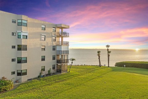 Condominio en venta en Cape Canaveral, Florida, 2 dormitorios, 95.04 m2 № 2221706 - foto 18