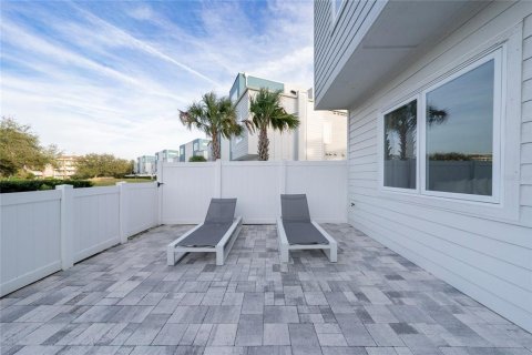 Condo in Four Corners, Florida, 3 bedrooms  № 2134037 - photo 26