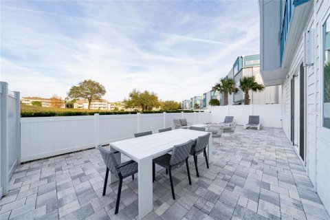 Condo in Four Corners, Florida, 3 bedrooms  № 2134037 - photo 24