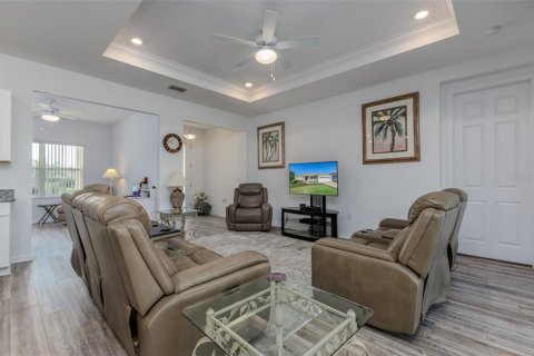 House in Ocala, Florida 2 bedrooms, 153.38 sq.m. № 1395294 - photo 8