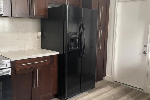 Touwnhouse à louer à Weston, Floride: 3 chambres, 134.06 m2 № 2183270 - photo 8