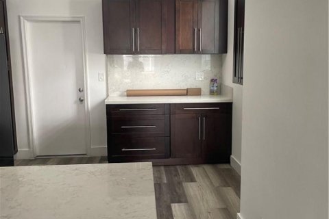 Touwnhouse à louer à Weston, Floride: 3 chambres, 134.06 m2 № 2183270 - photo 6