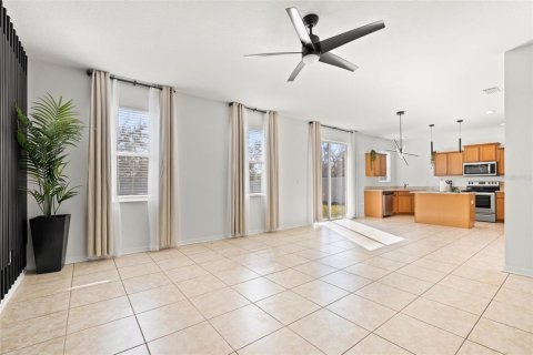 House in Ruskin, Florida 4 bedrooms, 214.88 sq.m. № 1550329 - photo 4