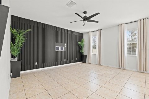 House in Ruskin, Florida 4 bedrooms, 214.88 sq.m. № 1550329 - photo 3