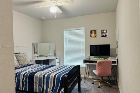 Villa ou maison à vendre à Cape Coral, Floride: 4 chambres, 152.55 m2 № 1977203 - photo 26