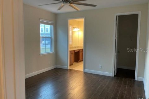 Touwnhouse à louer à Sarasota, Floride: 3 chambres, 173.63 m2 № 2416228 - photo 6
