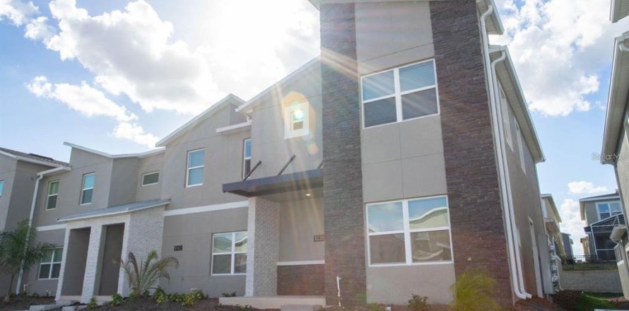 Touwnhouse à Davenport, Floride 5 chambres, 201.41 m2 № 1901388