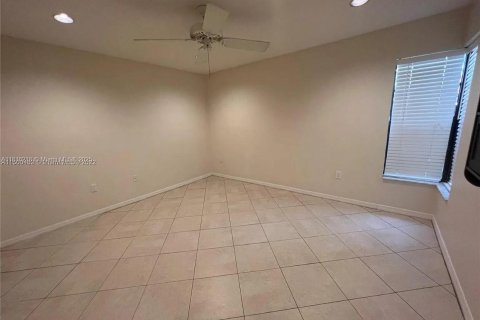 Townhouse in Deerfield Beach, Florida 2 bedrooms, 143.81 sq.m. № 1979401 - photo 8