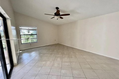 Townhouse in Deerfield Beach, Florida 2 bedrooms, 143.81 sq.m. № 1979401 - photo 6
