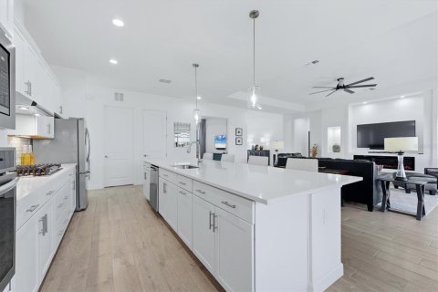 Купить виллу или дом в Брейдентон, Флорида 7 комнат, 245.91м2, № 2147408 - фото 24