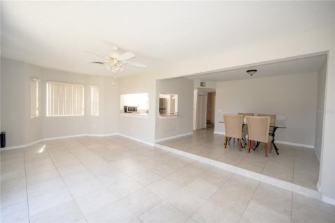 Adosado en alquiler en Davenport, Florida, 3 dormitorios, 157.93 m2 № 1650691 - foto 3