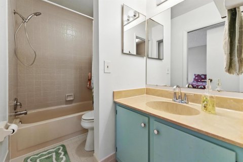 Copropriété à vendre à West Palm Beach, Floride: 1 chambre, 58.44 m2 № 2184219 - photo 13