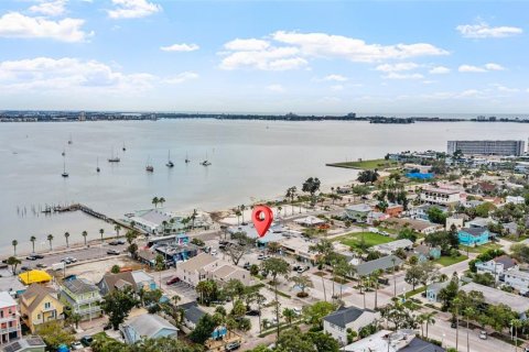 Commercial property in Gulfport, Florida № 1912237 - photo 3