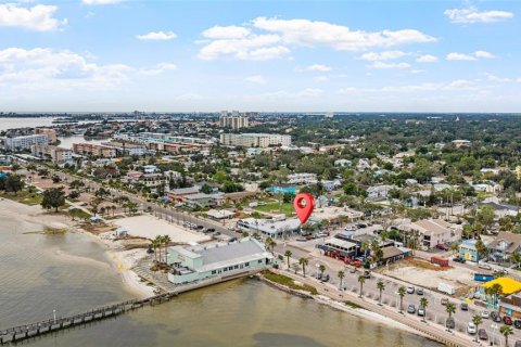 Propiedad comercial en alquiler en Gulfport, Florida № 1912237 - foto 6