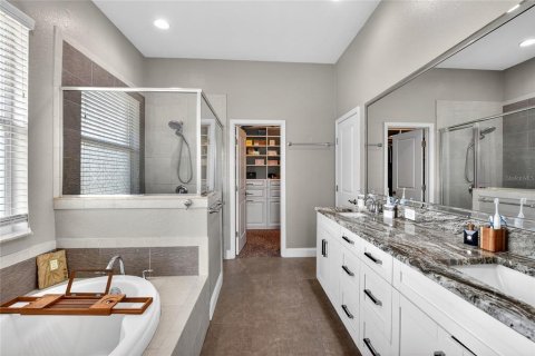 Villa ou maison à vendre à Lakeland, Floride: 4 chambres, 204.48 m2 № 2204089 - photo 25