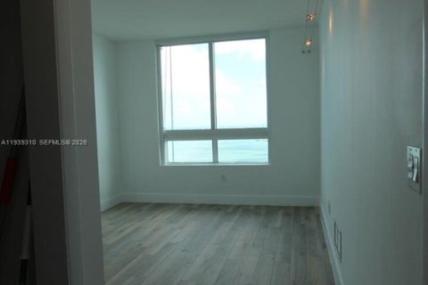 Copropriété à louer à Miami, Floride: 2 chambres, 128.02 m2 № 1996589 - photo 11