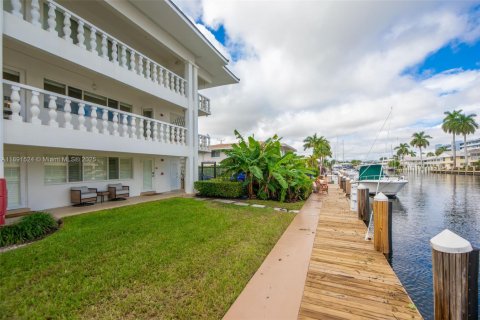Copropriété à vendre à Fort Lauderdale, Floride: 2 chambres, 104.05 m2 № 1944748 - photo 29