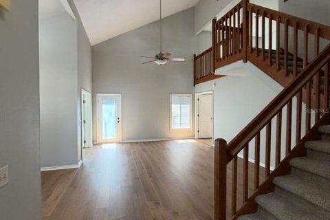 House in Plant City, Florida 3 bedrooms, 175.21 sq.m. № 2112761 - photo 3