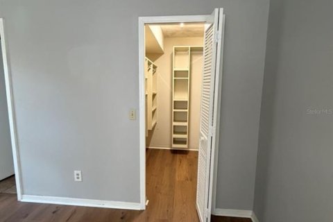House in Plant City, Florida 3 bedrooms, 175.21 sq.m. № 2112761 - photo 10