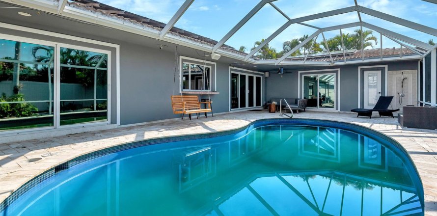 Villa ou maison à Fort Lauderdale, Floride 3 chambres, 157.66 m2 № 2083200