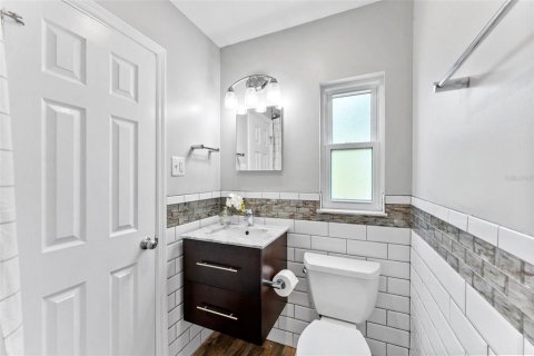 Villa ou maison à vendre à Tampa, Floride: 4 chambres, 181.9 m2 № 2352329 - photo 30