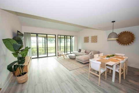 Touwnhouse à louer à Palm Beach Gardens, Floride: 2 chambres, 147.99 m2 № 2292127 - photo 16