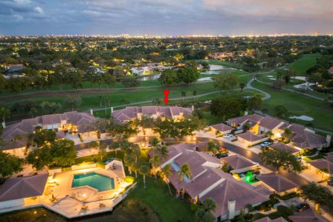 Touwnhouse à louer à Palm Beach Gardens, Floride: 2 chambres, 147.99 m2 № 2292127 - photo 2