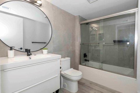 Touwnhouse à louer à Palm Beach Gardens, Floride: 2 chambres, 147.99 m2 № 2292127 - photo 26