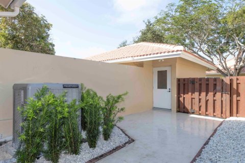 Touwnhouse à louer à Palm Beach Gardens, Floride: 2 chambres, 147.99 m2 № 2292127 - photo 5