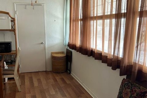 Купить кондоминиум в Сент-Питерсберг, Флорида 7 комнат, 74.32м2, № 1652204 - фото 29