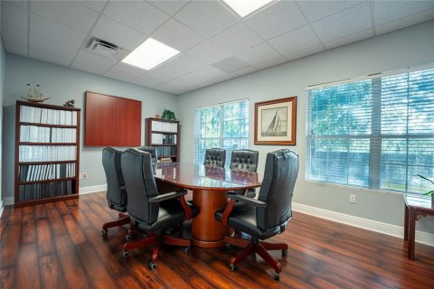 Immobilier commercial à vendre à Apopka, Floride: 143.07 m2 № 2224335 - photo 9