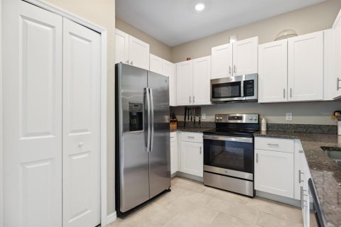 Townhouse in Ruskin, Florida 3 bedrooms, 158.03 sq.m. № 1630900 - photo 10