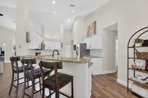Casa en venta en Ocala, Florida, 4 dormitorios, 218.04 m2 № 2137636 - foto 9