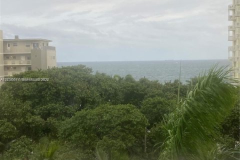 Copropriété à louer à Fort Lauderdale, Floride: 3 chambres, 128.39 m2 № 2257566 - photo 26