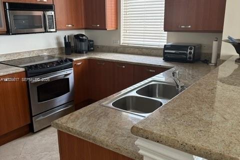 Copropriété à louer à Fort Lauderdale, Floride: 3 chambres, 128.39 m2 № 2257566 - photo 21
