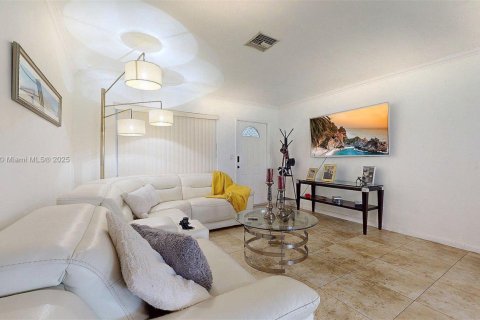 Купить виллу или дом в Холливуд, Флорида 2 спальни, 132.76м2, № 1971241 - фото 6