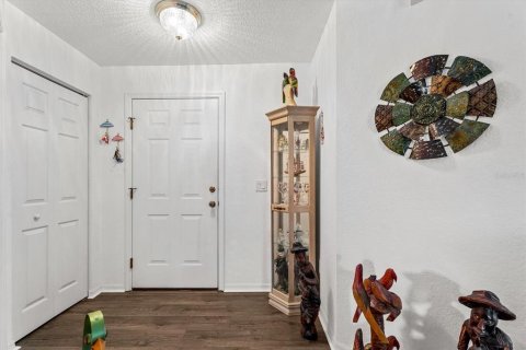 Condo in North Port, Florida, 3 bedrooms № 2201050 - photo 3