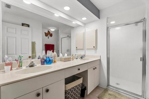 Condo in North Port, Florida, 3 bedrooms № 2201050 - photo 17