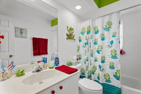 Condo in North Port, Florida, 3 bedrooms № 2201050 - photo 19