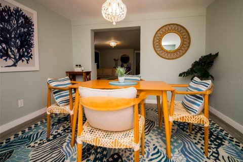 Propiedad comercial en venta en Sarasota, Florida, 133.87 m2 № 2166239 - foto 30