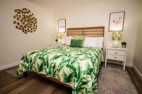 Propiedad comercial en venta en Sarasota, Florida, 133.87 m2 № 2166239 - foto 6