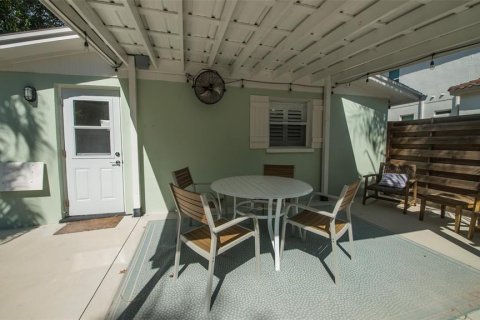Propiedad comercial en venta en Sarasota, Florida, 133.87 m2 № 2166239 - foto 12
